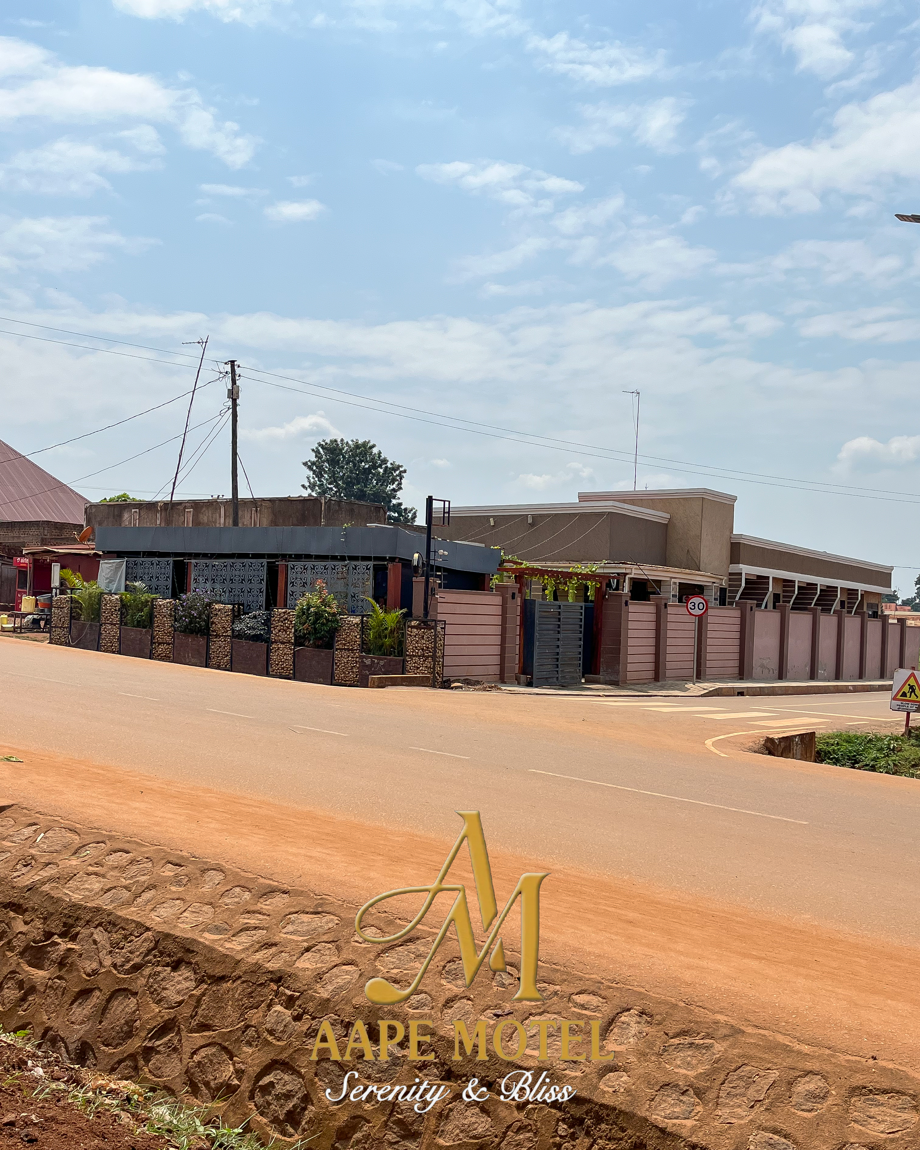 Aape Motel Building